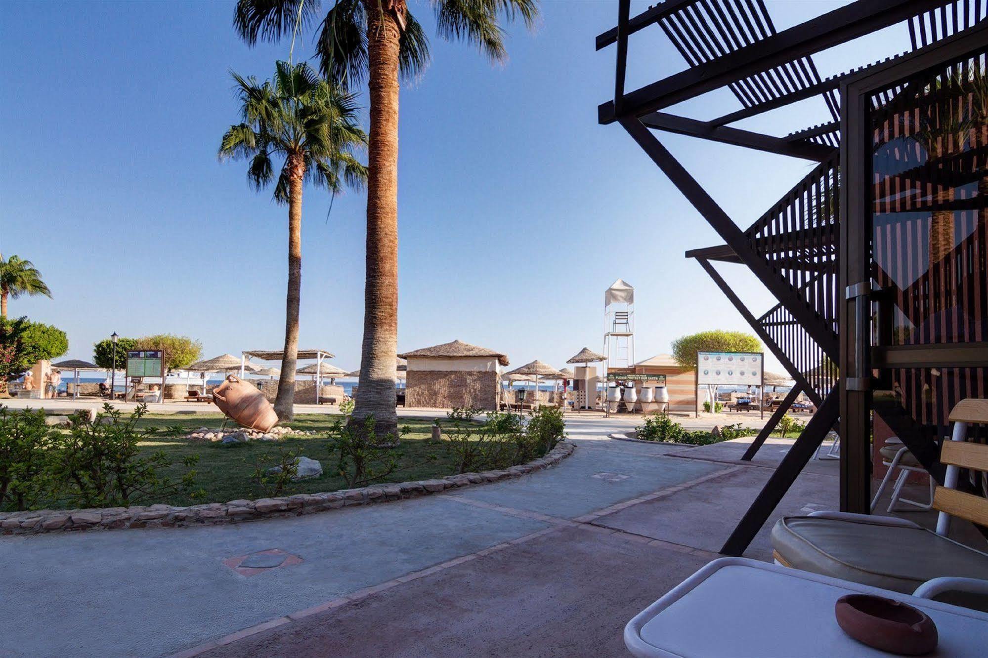 Eagles Paradise Abu Soma 4* Safaga