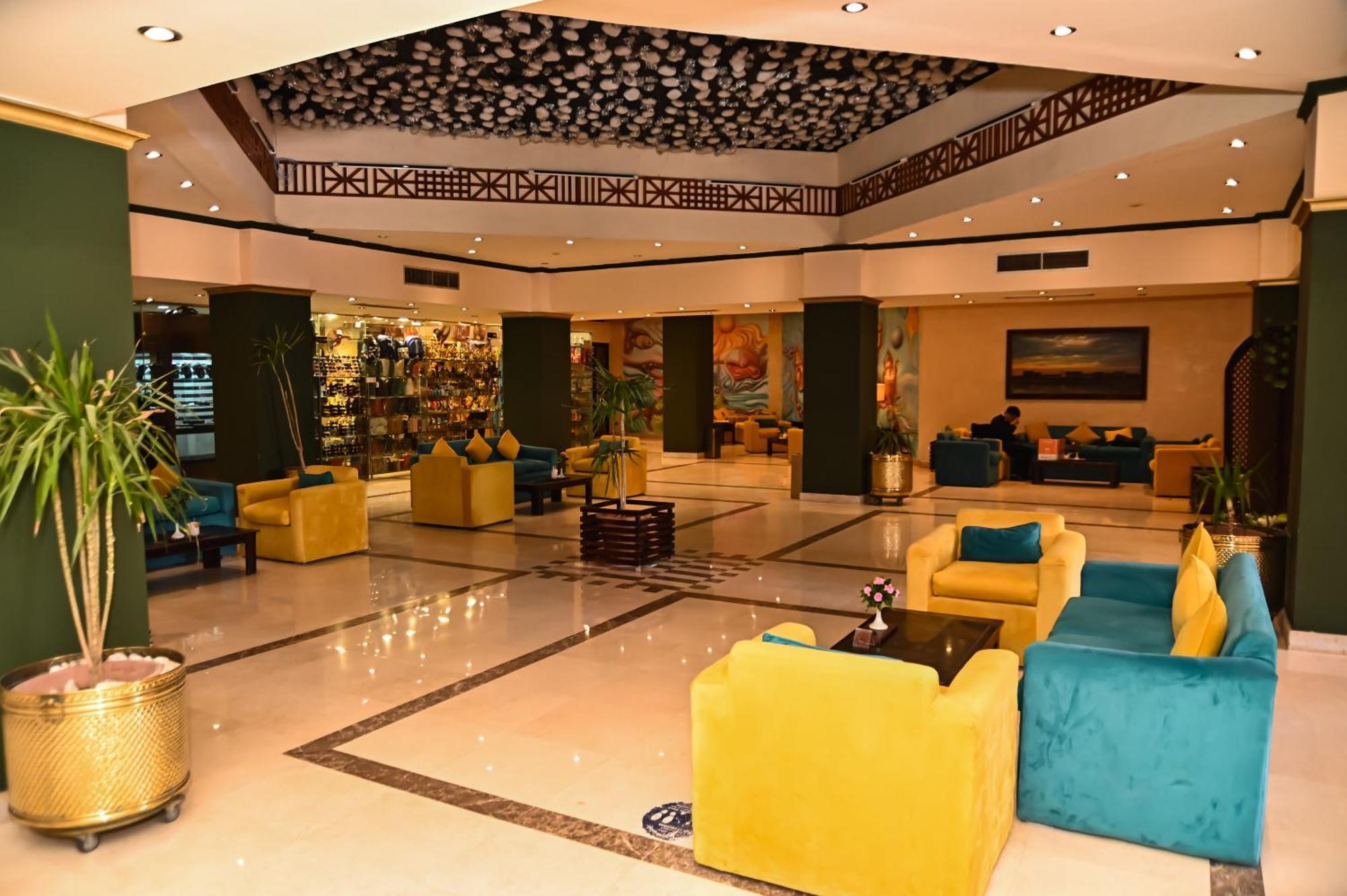 Курортный комплекс Eagles Paradise Abu Soma